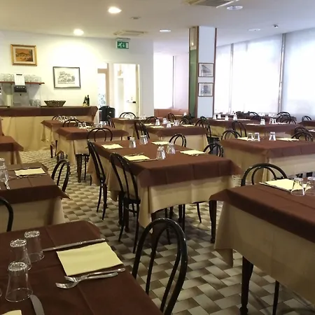 Hotel Ausonia B&B Rimini-2