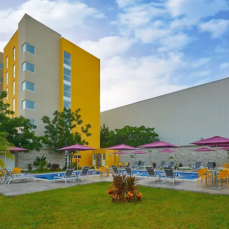City Express By Marriott Merida-2