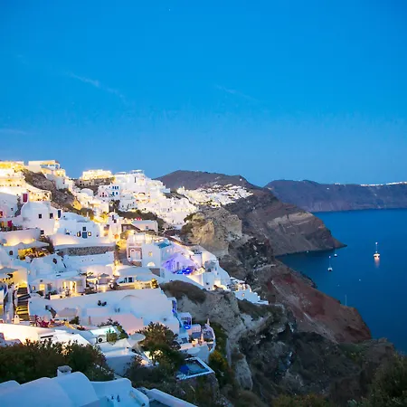 Ifestio Villas Oia-2