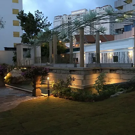 Cheong Fatt Tze - The Blue Mansion-3