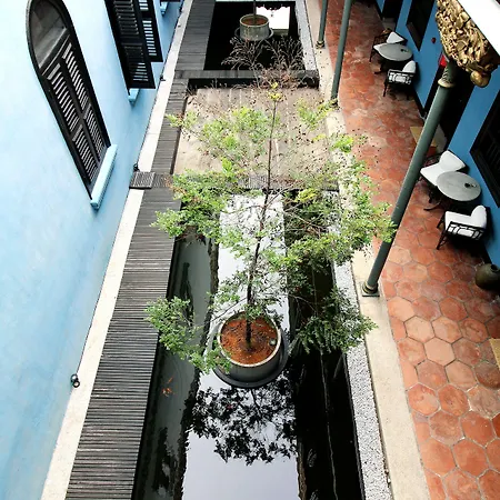 Cheong Fatt Tze - The Blue Mansion-2