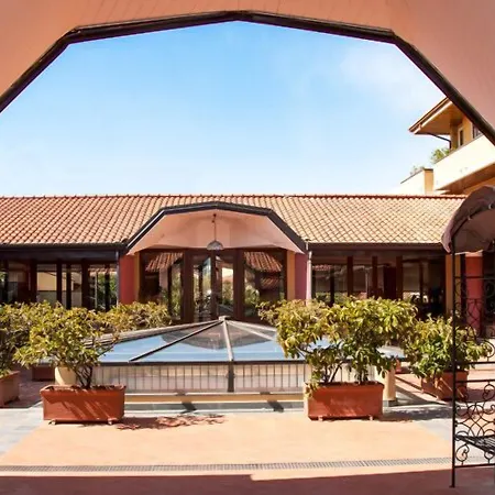 Tk Hotel-2