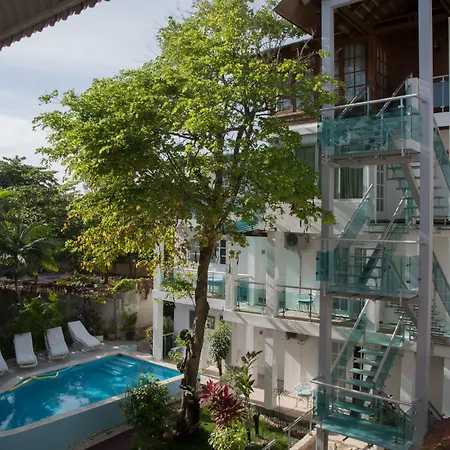 Hotel Neptuno Refugio-2