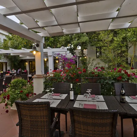 Hotel Santa Maria-2