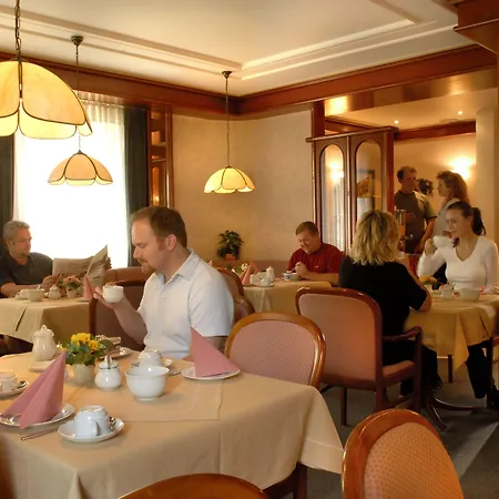 Hotel Am Schelztor-2