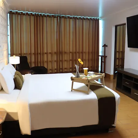 Inkari Suites Hotel-3