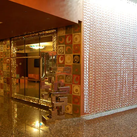 Base Hotel-2