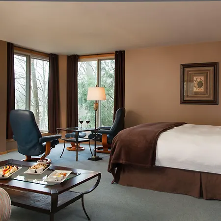 The Inn At Honey Run Millersburg-2