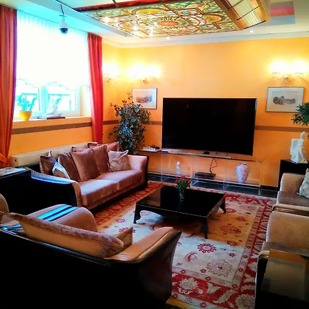 Alexa Hotel-2