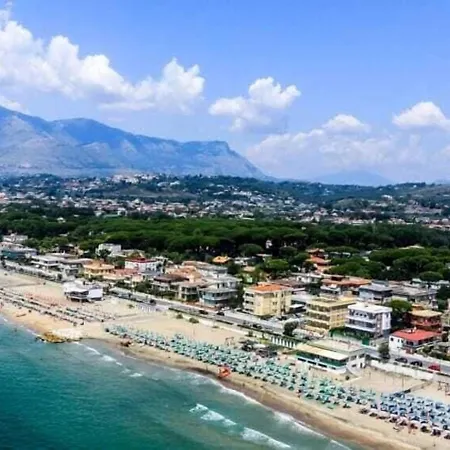 Baron Beach Hotel-3
