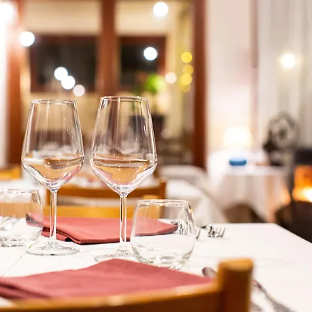 Hotel Ristorante Il Caminetto-3