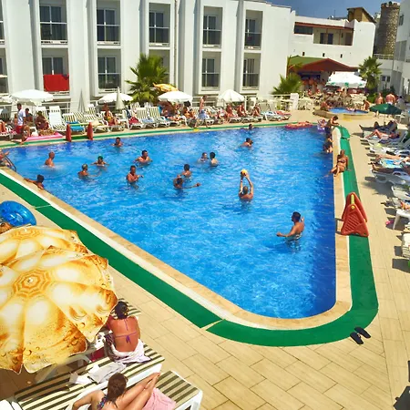 Club Shark Hotel-2