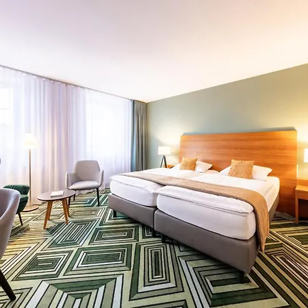 Best Western Plus Parkhotel Maximilian Ottobeuren-2