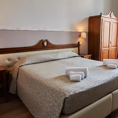 La Collegiata Guest House-3