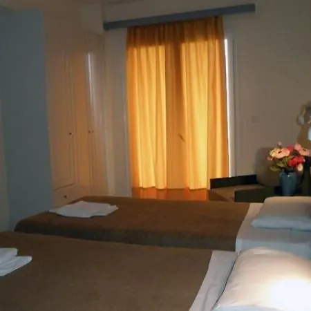 Mythos Beach Hotel Apartments-3