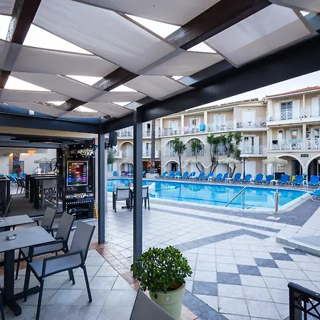 Vivian Hotel-3