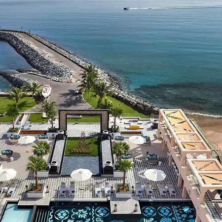 Fairmont Fujairah Beach Resort-2