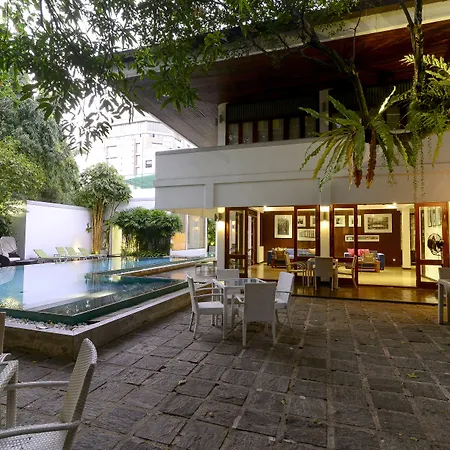 Colombo Court Hotel & Spa-3