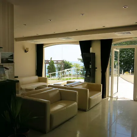 Family Hotel Albizia Beach-2