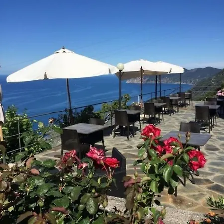 Albergo Luna Di Marzo-3