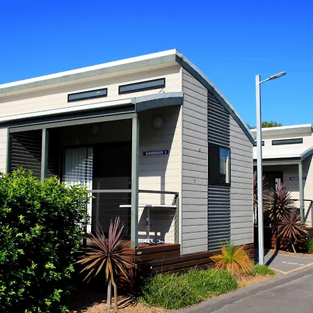 Shoal Bay Holiday Park-2