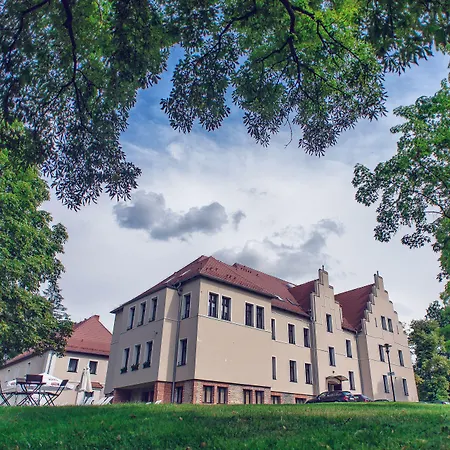 Hotel Niemcza Winnica & Spa-2