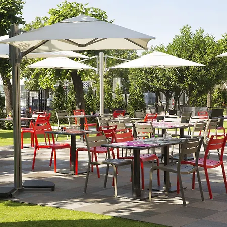 Executive Hotel Paris Gennevilliers-2