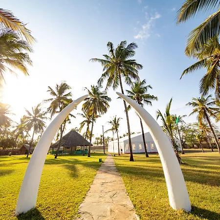 Prideinn Flamingo Beach Resort & Spa Mombasa-2