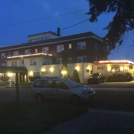 Jones Beach Hotel-2