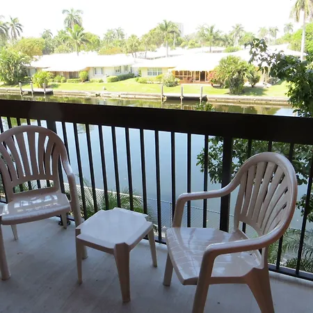 Surfsider Resort - A Timeshare Resort-3