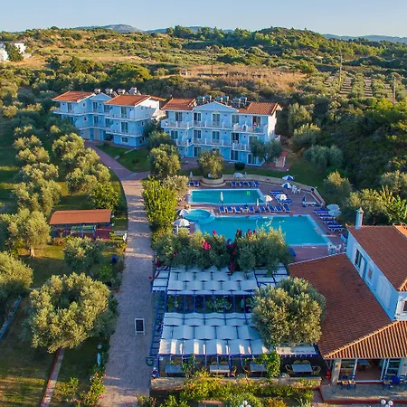 Filoxenia Apartments & Studios-2