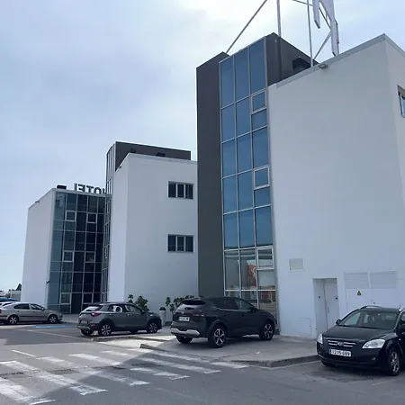 Hotel Sercotel Plana Parc-3