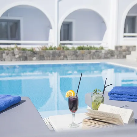 Blue Waves Suites & Apartments-3