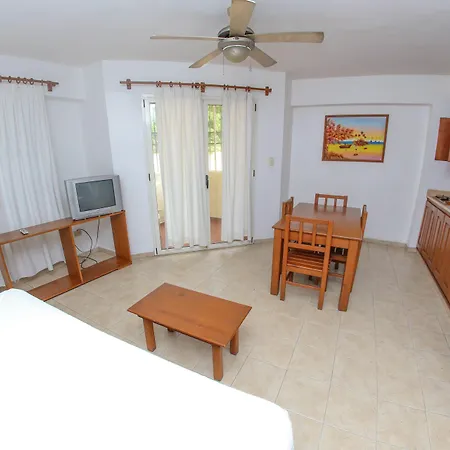 Acuarium Suite Resort-2