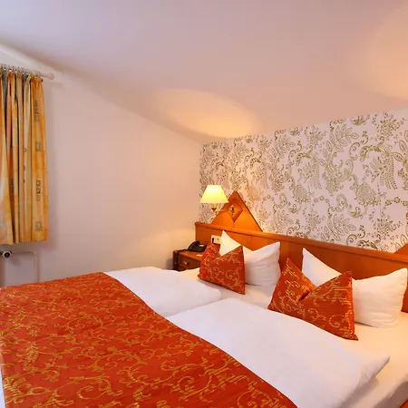 Hotel Bernstein-2