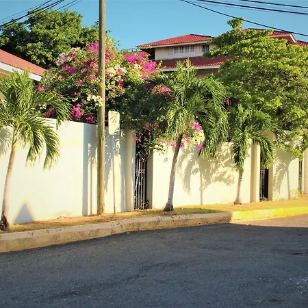 Altamont Court Hotel-2