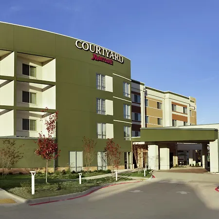 Courtyard By Marriott Little Rock North-3
