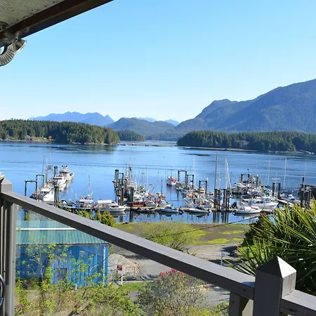 Tofino Motel Harbourview-3