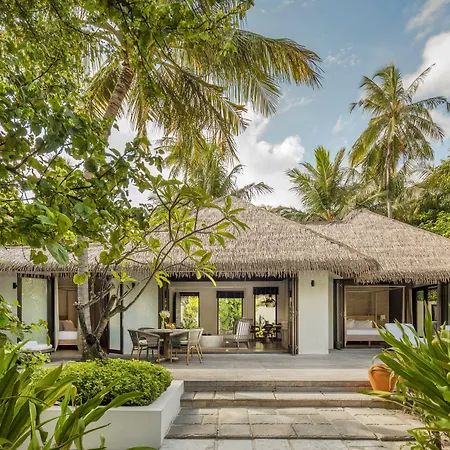 Como Maalifushi-3