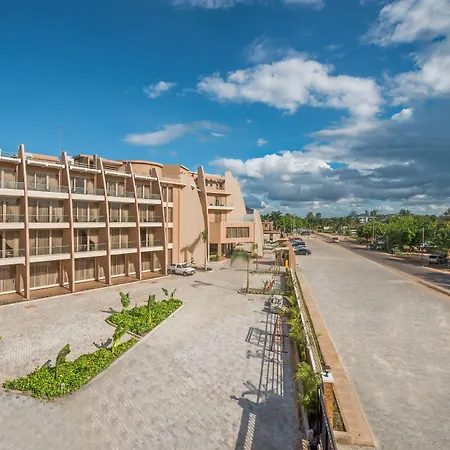 Ramada Resort By Wyndham Dar Es Salaam-2
