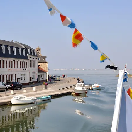 Hotel du Port et des Bains-2