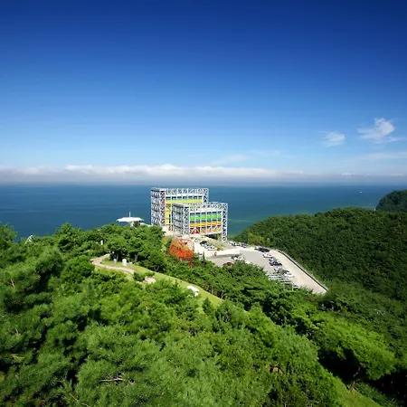 Haslla Art World Museum Hotel-2