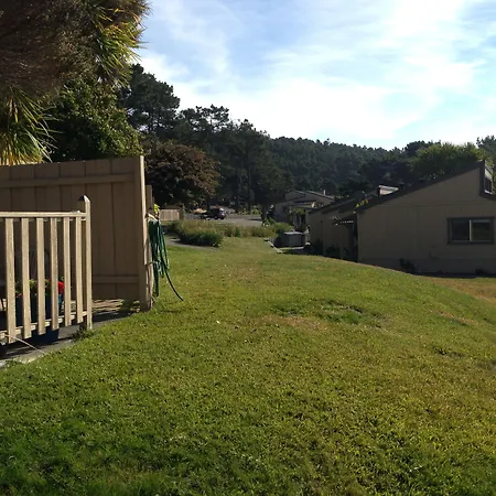 Fort Ross Lodge-2