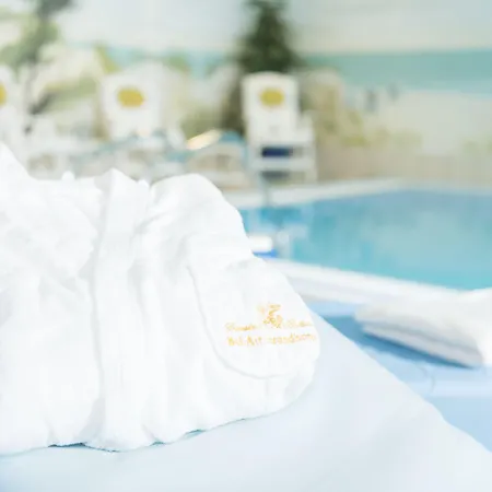 Bel Air Strandhotel Glowe-3