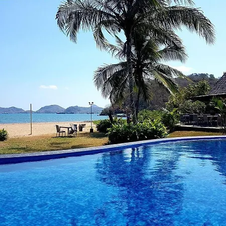 Luwansa Beach Hotel-3