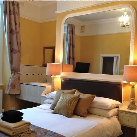 Melrose Guest House-2
