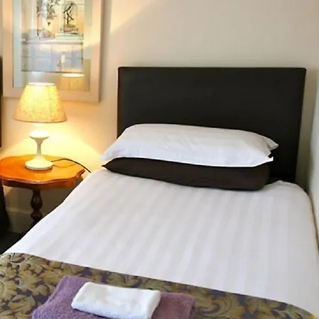 Melrose Guest House-3