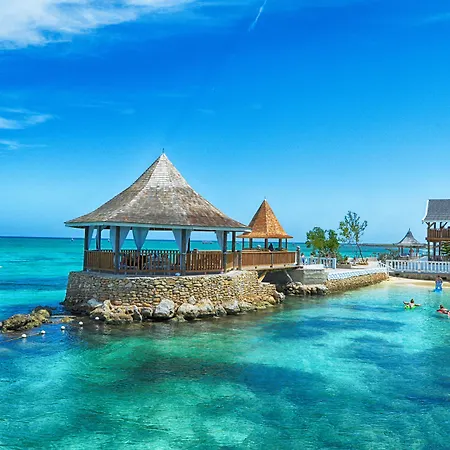 Seagarden Beach Resort-3