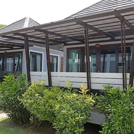 Phi Phi Andaman Beach Resort-2