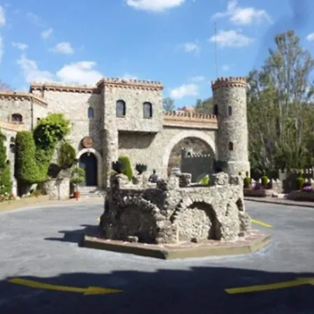 Hotel Castillo de Santa Cecilia-3